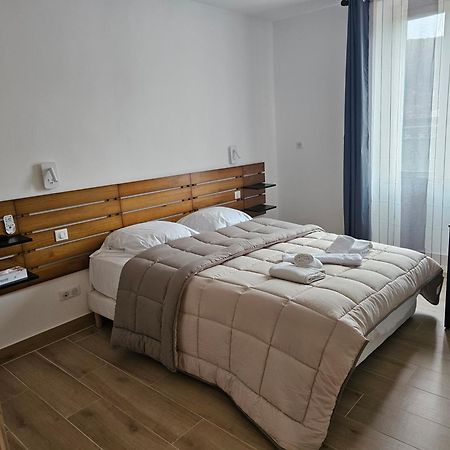 L'Escale Hotell Bonifacio  Rum bild