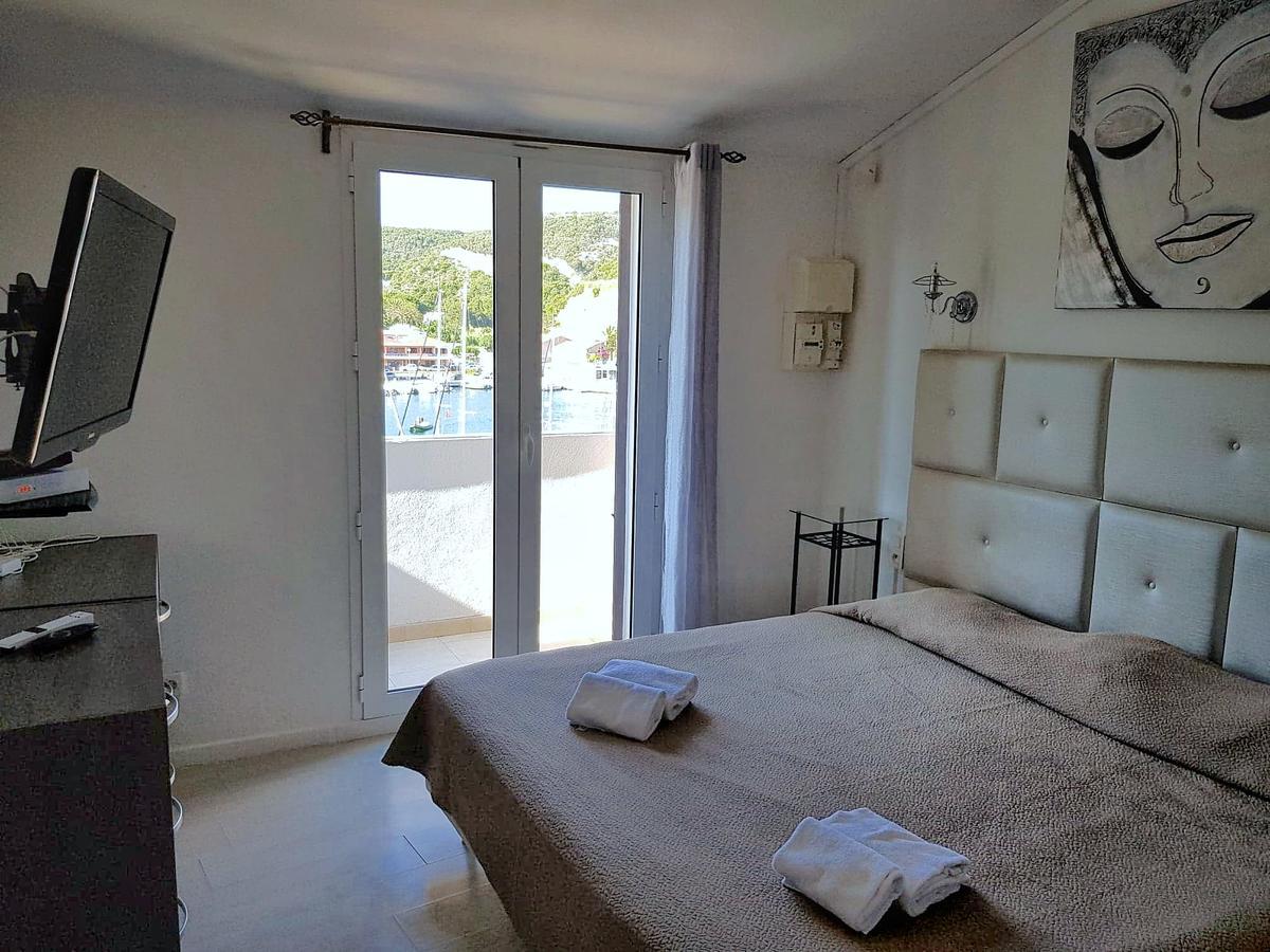 L'Escale Hotell Bonifacio  Exteriör bild